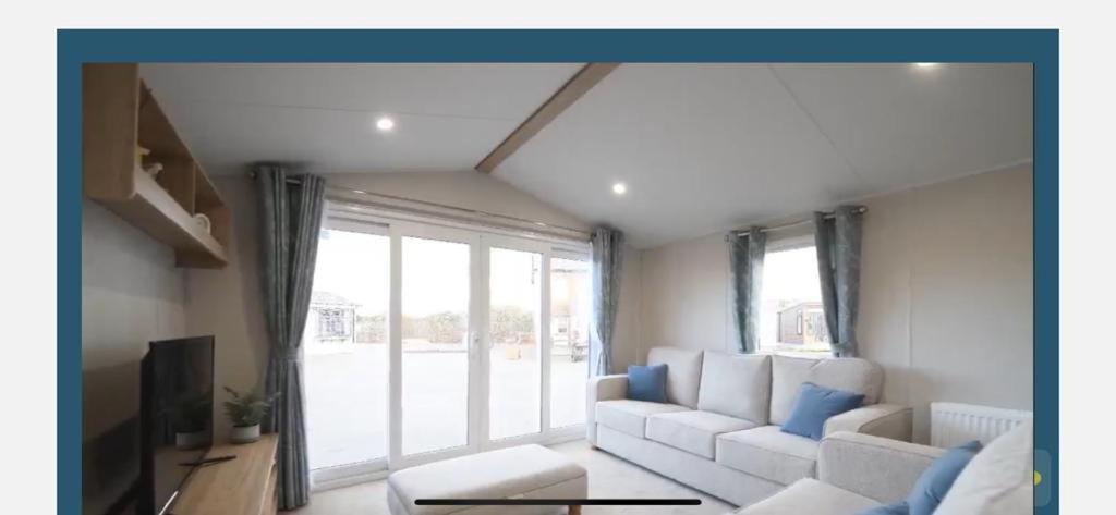 Ultimate Serene Getaway East Mersea Exterior photo